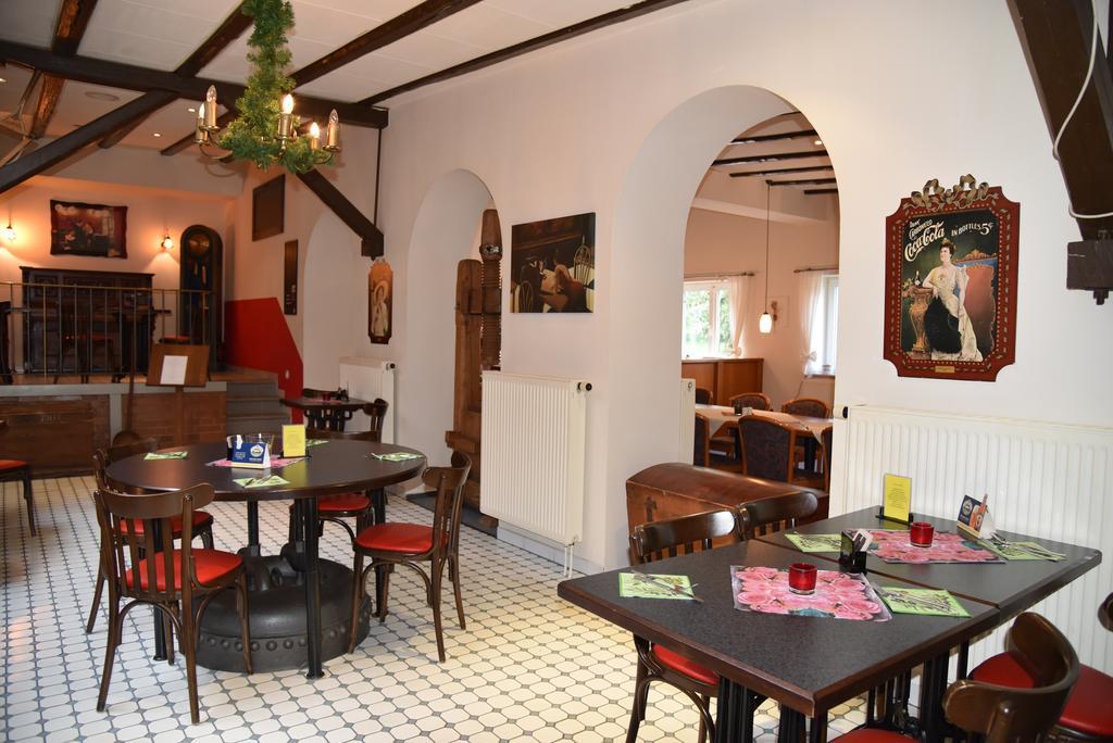 Hotel An Der Alten Porzelline Neuhaus am Rennweg Buitenkant foto