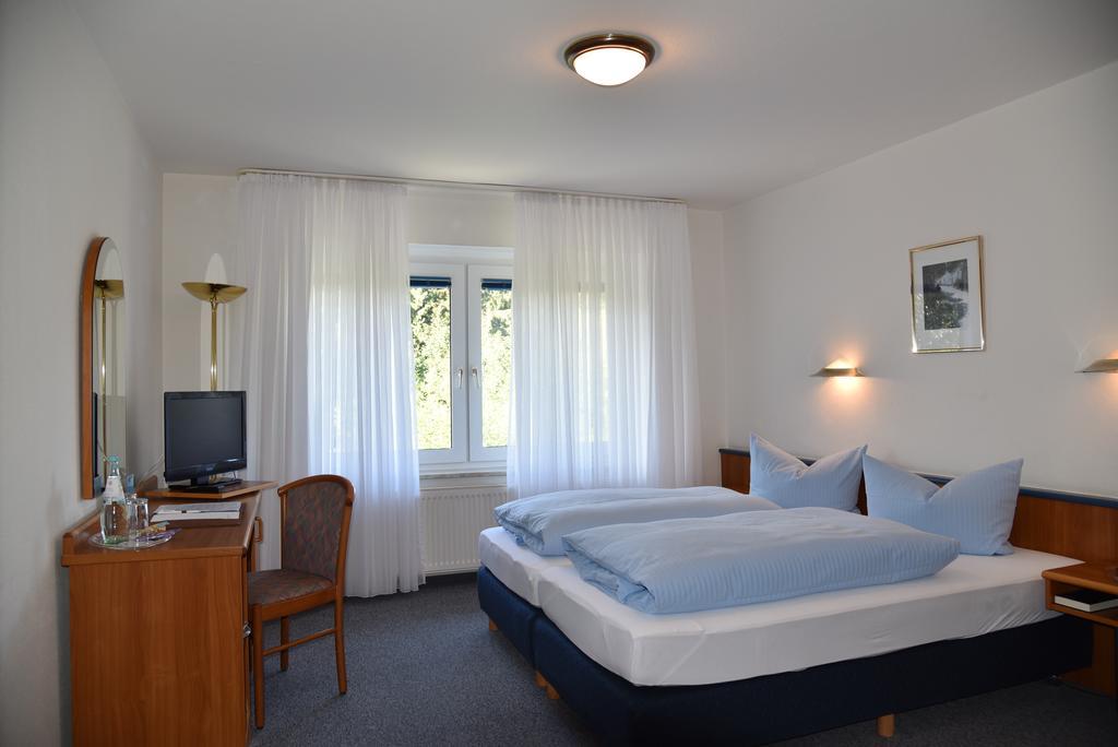 Hotel An Der Alten Porzelline Neuhaus am Rennweg Kamer foto